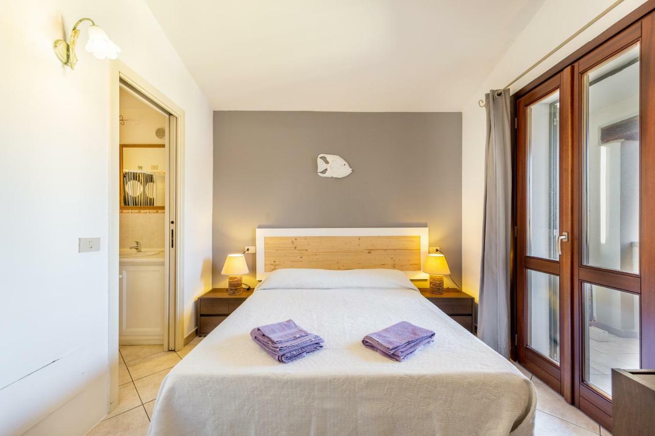 B&B Rotta Per Tavolara Porto San Paolo  Ngoại thất bức ảnh
