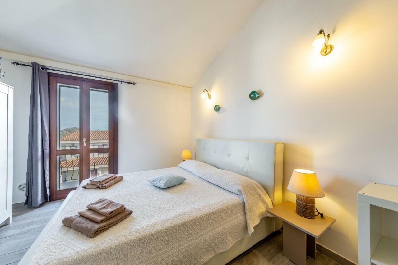 B&B Rotta Per Tavolara Porto San Paolo  Ngoại thất bức ảnh