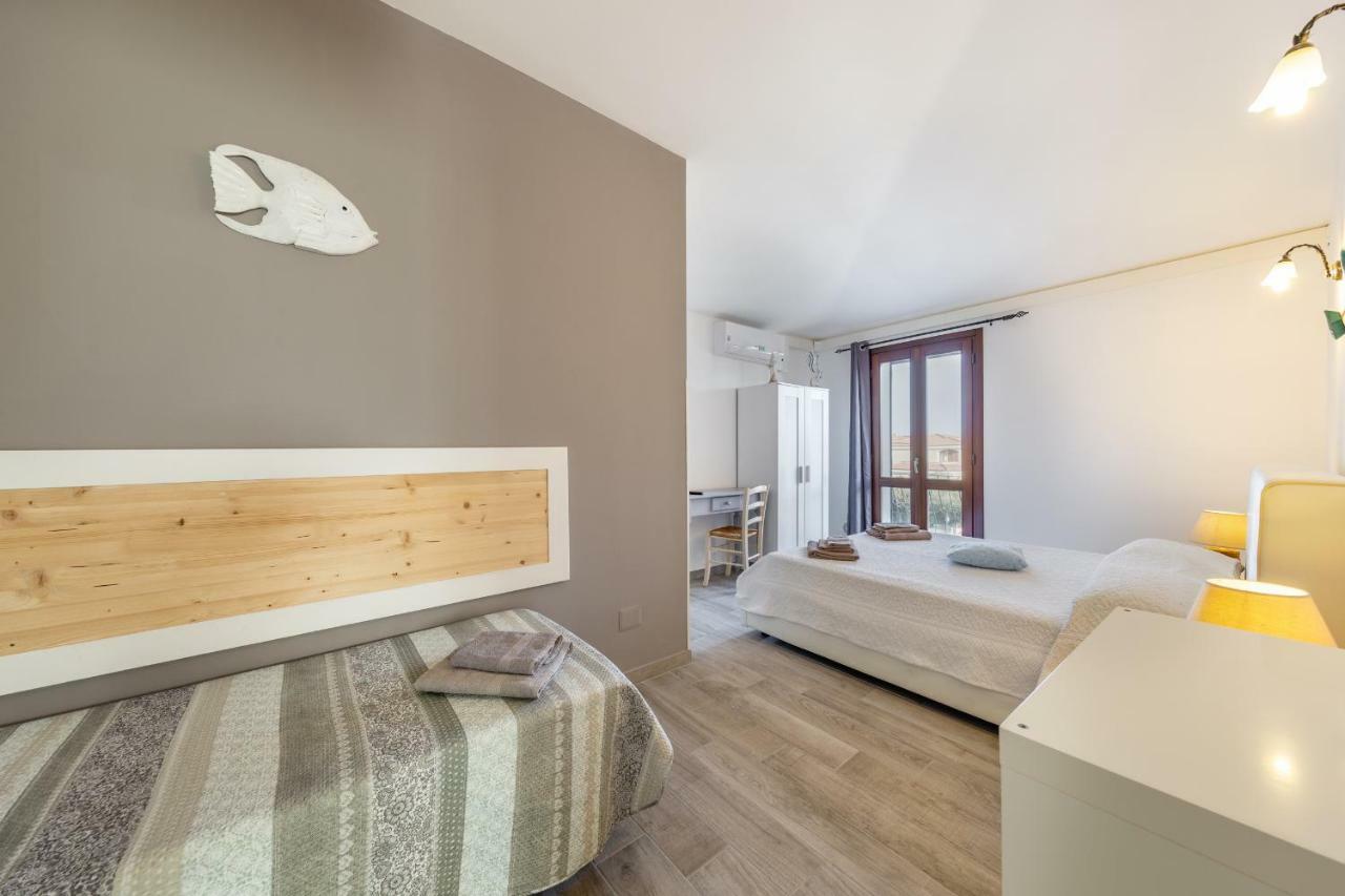 B&B Rotta Per Tavolara Porto San Paolo  Ngoại thất bức ảnh